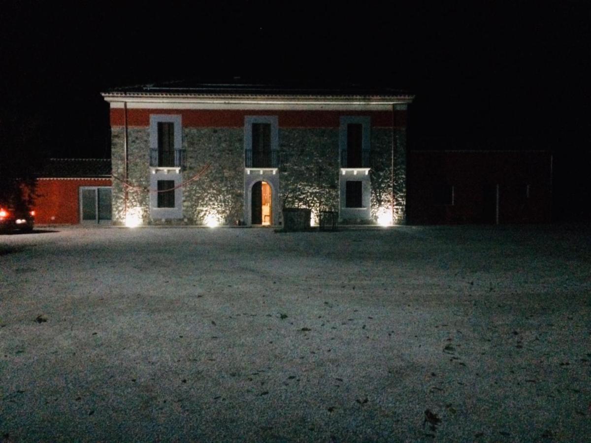 Agriturismo Dipinto Dal Sole Padula Exterior foto